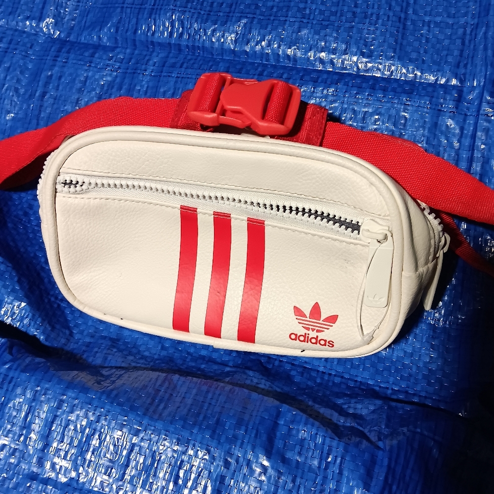 Vintage Adidas Bag